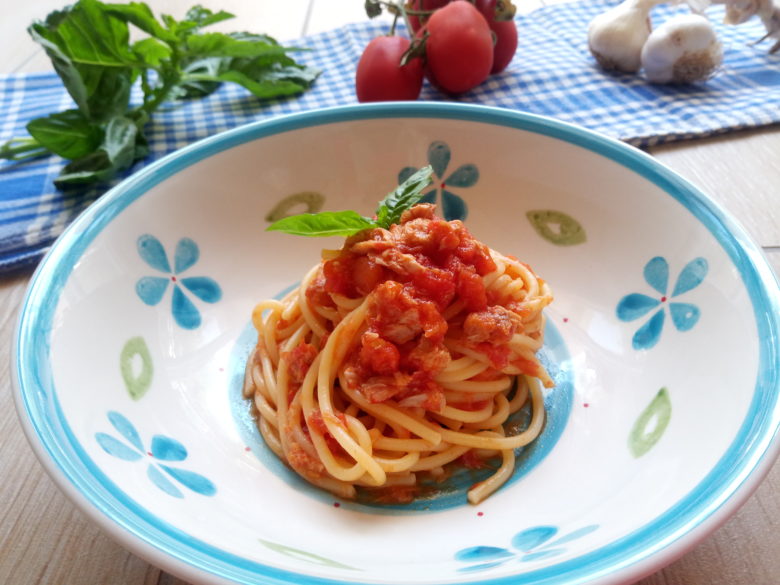 Spaghetti con tonno