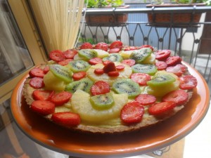 Crostata di frutta e crema