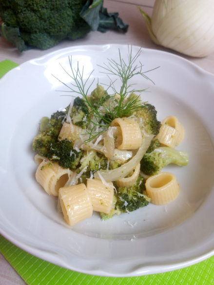  Pasta con broccoli e finocchio