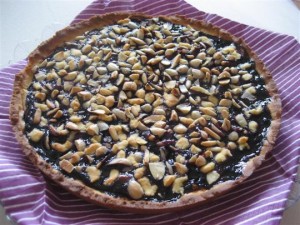 Crostata di mirtilli mandorle e pinoli