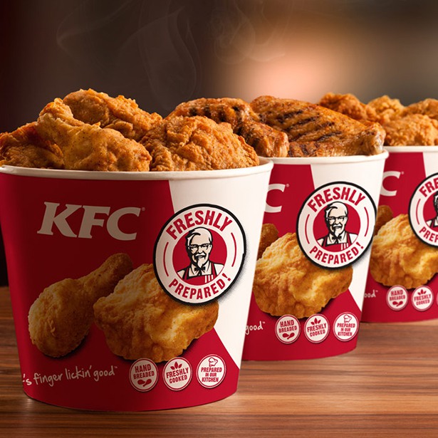 KFC in Italia apre a Roma - Pollo fritto