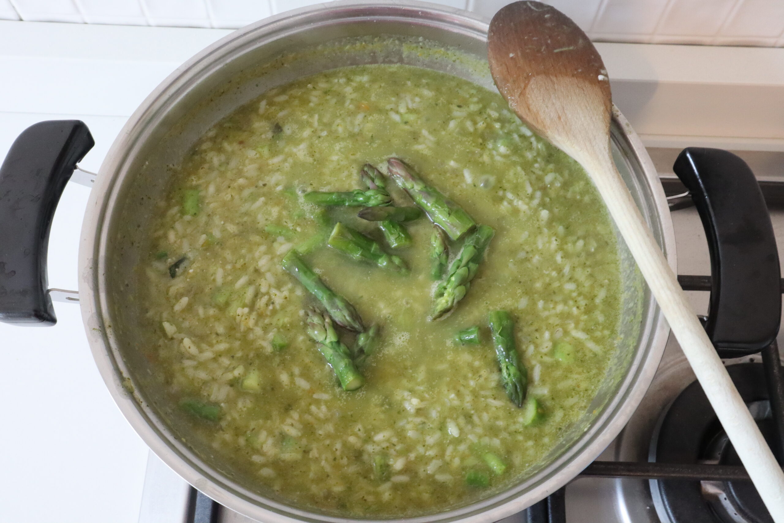 Risotto con asparagi