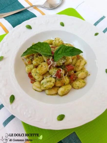 Gnocchi con rucola